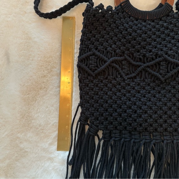 Danielle Nicole | NWOT - Black Macrame/Crochet Fringe Bag - One Size - Picture 13 of 14